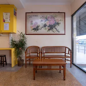 Hotel Fully Johor Jaya, Johor Bahru