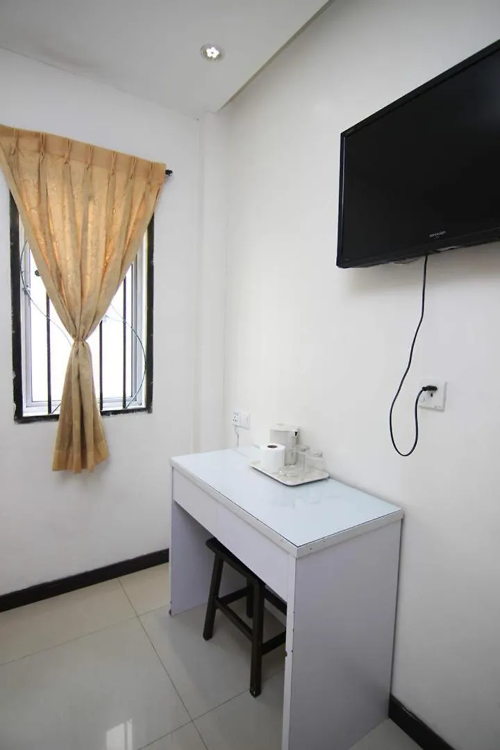 ג'והור בהרו Rose Cottage Hotel Bandar Seri Alam מלזיה