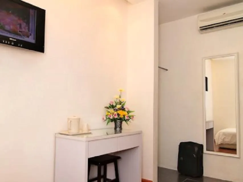 ג'והור בהרו Rose Cottage Hotel Bandar Seri Alam 2*, ג'והור בהרו