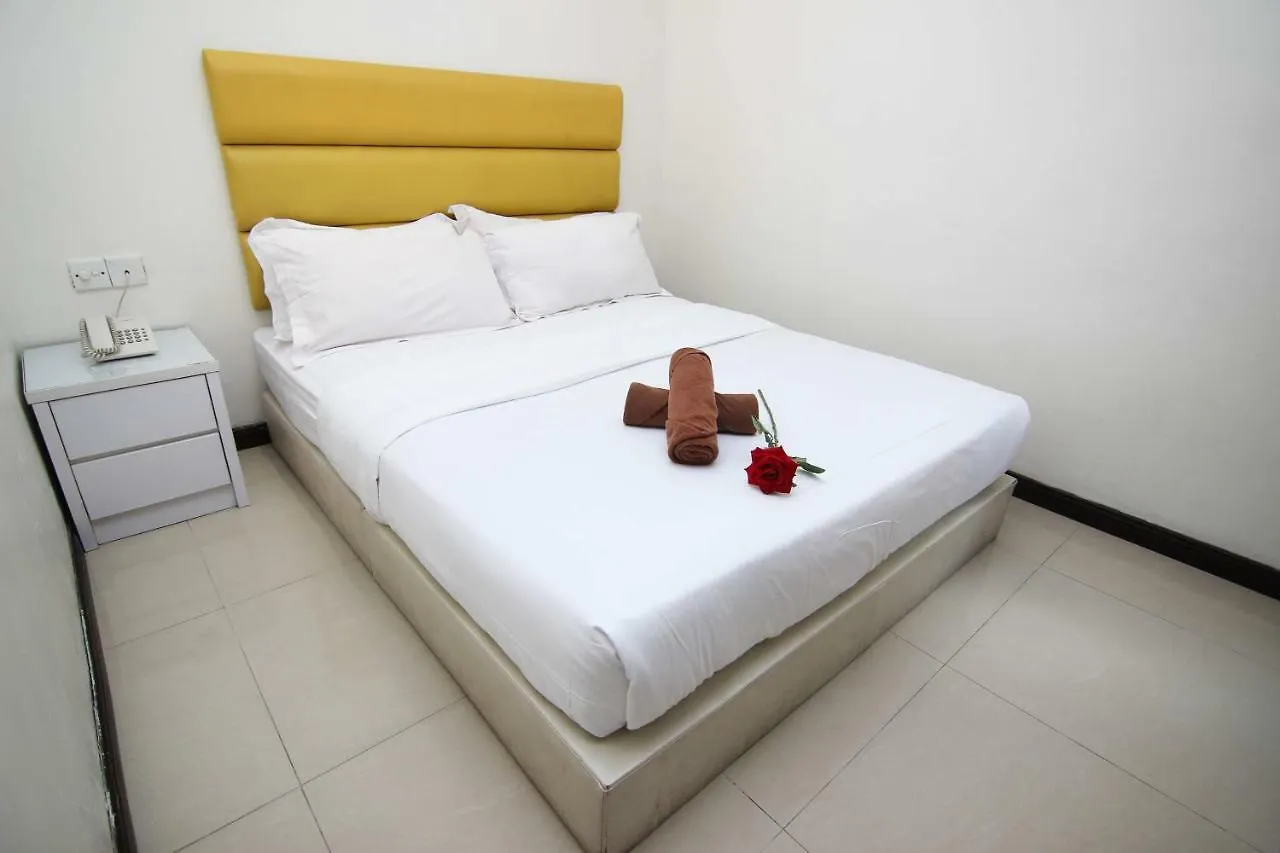 **  ג'והור בהרו Rose Cottage Hotel Bandar Seri Alam מלזיה